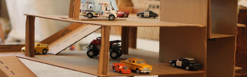 Гараж для машинок Гараж для машинок